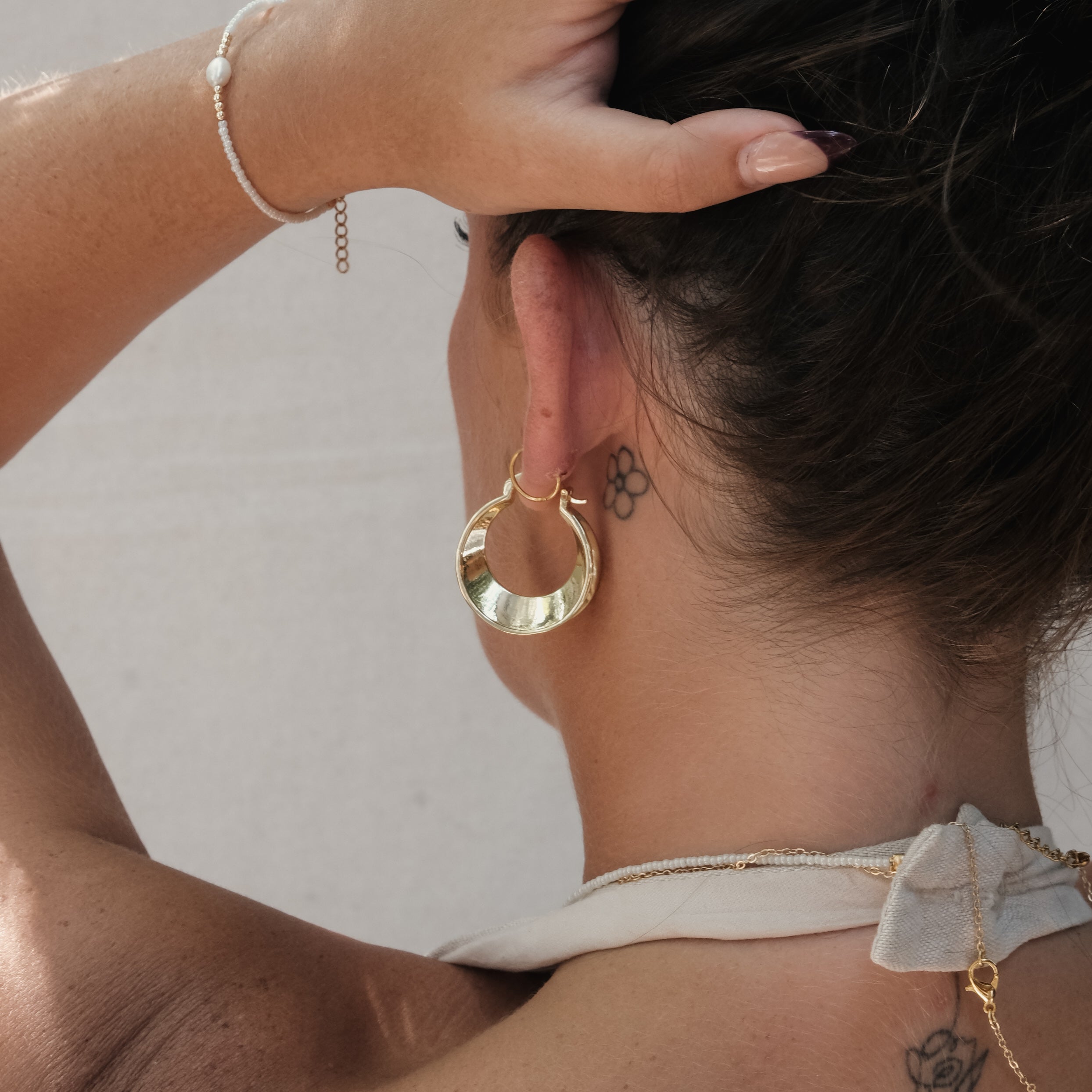 RETRO WAVY HOOP EARRINGS | My Bohemian Store